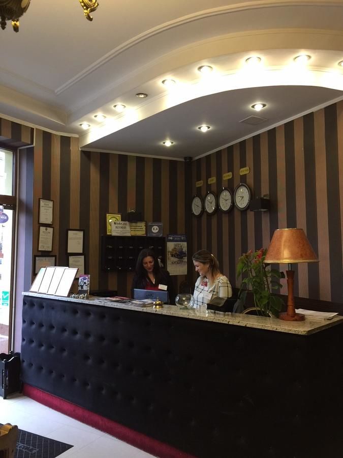 Отель Zava Boutique Hotel Central Бухарест-10